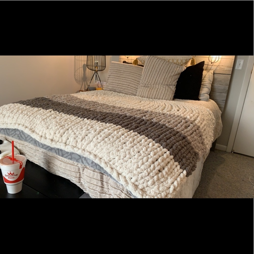 Homemade yarn blanket